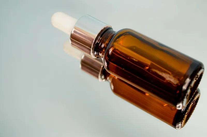 Before You Reach for That Olive Oil: 4 Skin Types That Should Probably Skip It