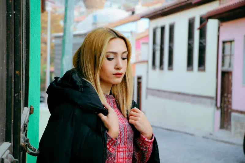 Your Hair Isn't the Problem — Your Routine Is: The Real Reason Turkish Women Have Stronger Strands